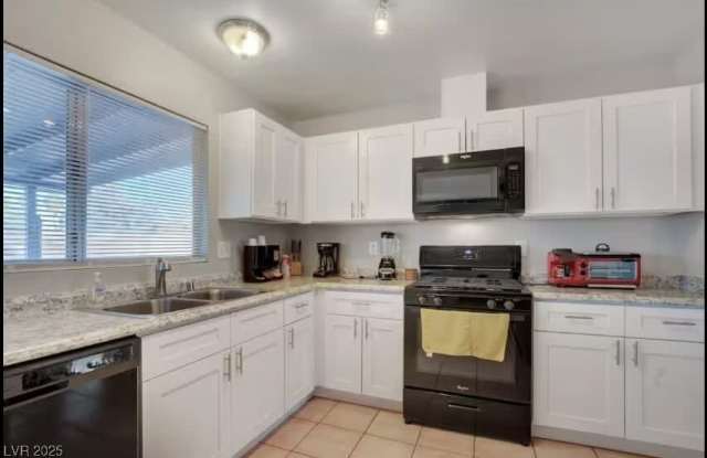 3138 Belvedere Drive photos photos