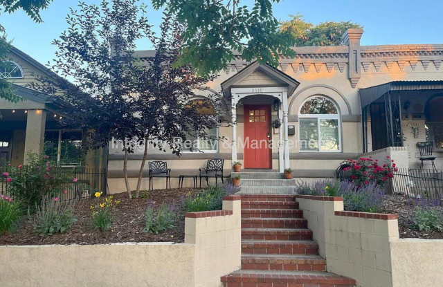 2 Bed/1 Bath, 1317 Sqft - 3539 Mariposa St photos photos