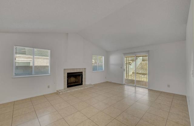 2234 Placer Creek - Single Story Open Floor Plan! Gallery 4