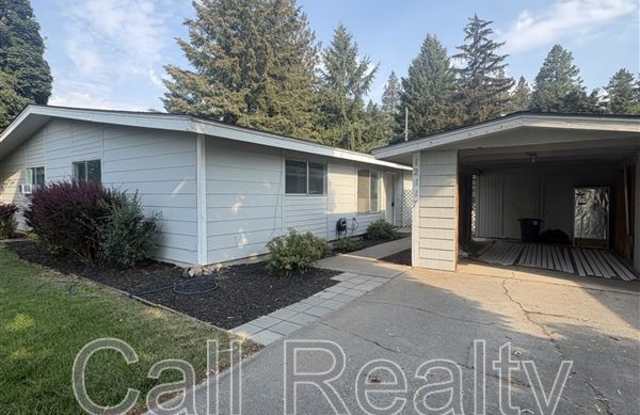 12117 E 23rd Ave photos photos