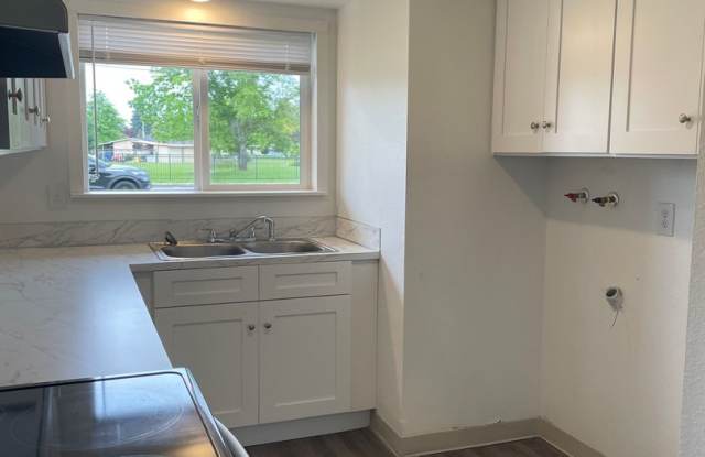 Rent Special: FREE Rent for the month of February!! photos photos Rent Special: FREE Rent for the month of February!! photos photos