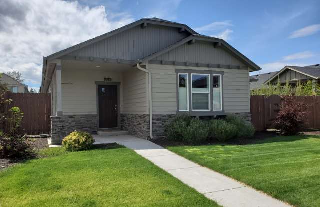 COMING SOON - 3 Bed 2 Bath single level - Fence - 2 Car Garage photos photos COMING SOON - 3 Bed 2 Bath single level - Fence - 2 Car Garage photos photos