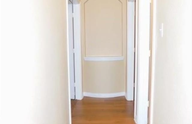 740 Peco Street Gallery 4