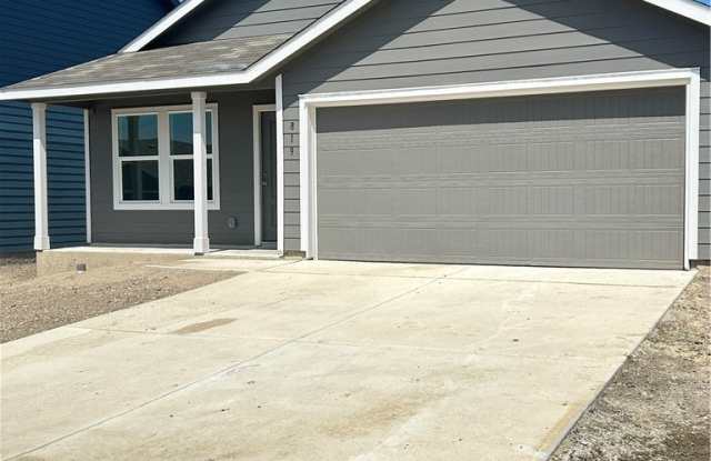 819 Summit Terrace Gallery 2