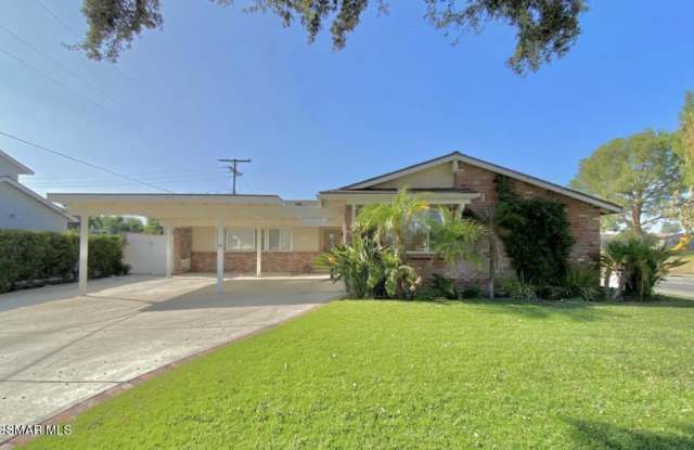 1687 Kane Avenue photos photos