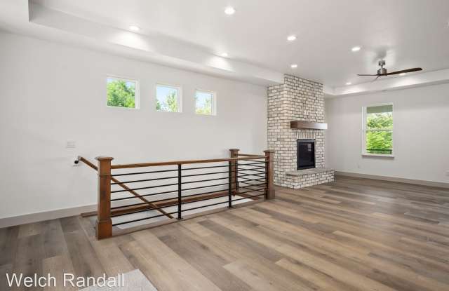 842 South 140 East Gallery 4