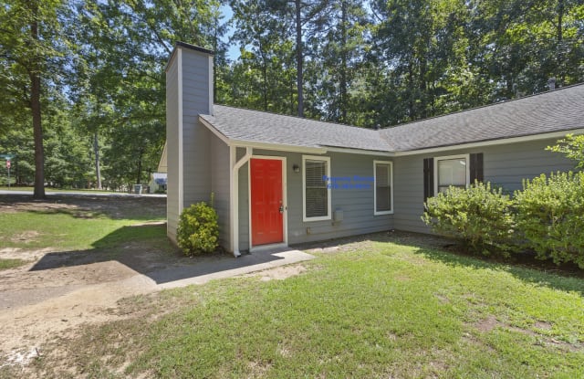1445 A Bellemeade Court Southwest - 1 photos photos