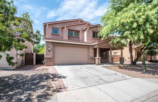 1147 East Coyote Creek Way Gallery 2