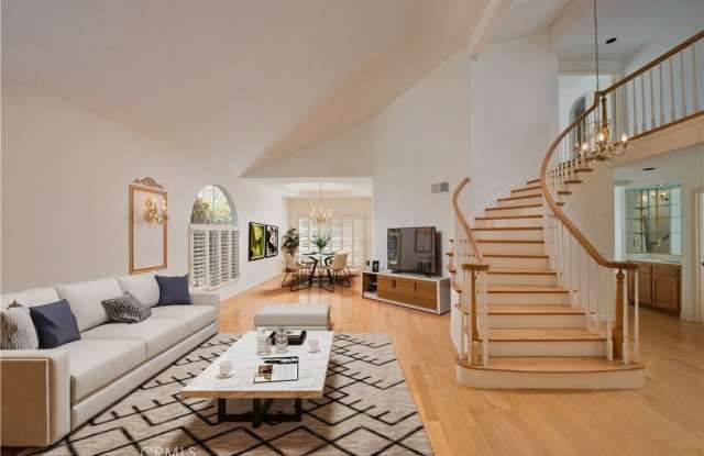 12050 Falcon Crest Way Gallery 2