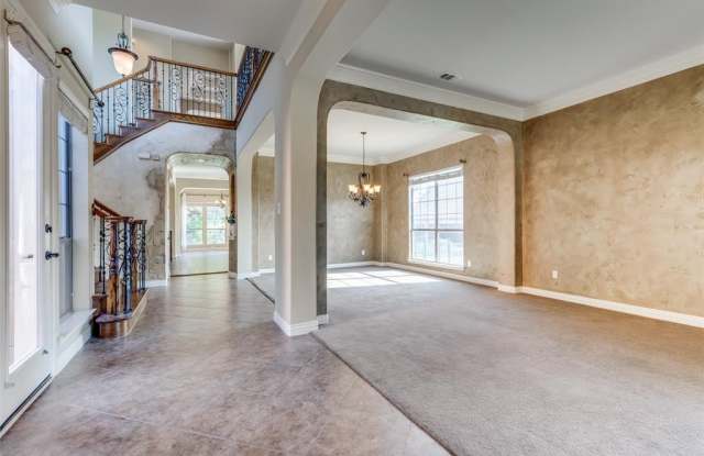 8309 Chickasaw Trail Gallery 4