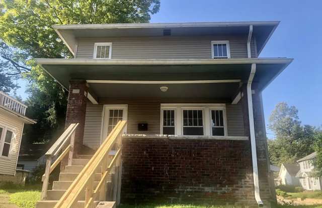 600 E 1st - 600 East 1st Street, Bloomington, IN 47401 600 E 1st - 600 East 1st Street, Bloomington, IN 47401