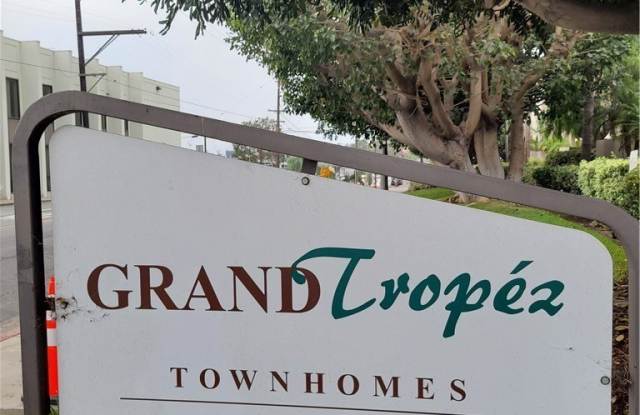 1329 E Grand Avenue photos photos