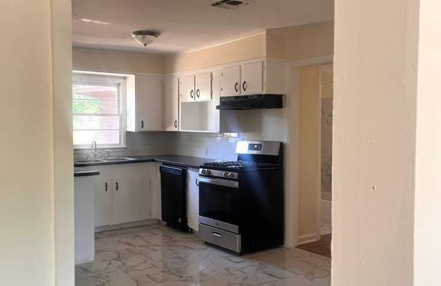 Cute 3-Bedroom Home for Rent in Bossier City! Gallery 4