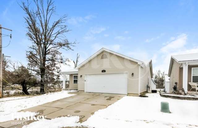 100 Eisenhower Drive photos photos