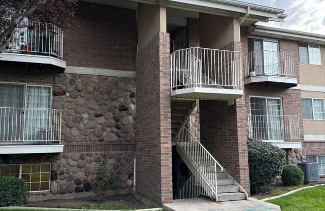 A MUST SEE!  Beautiful 3-Bedroom Apartment in Orem, UT 1st Level photos photos