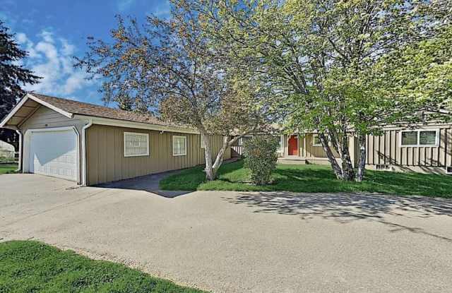 1501 51st St NE - 1501 51st Street Northeast, Tacoma, WA 98422