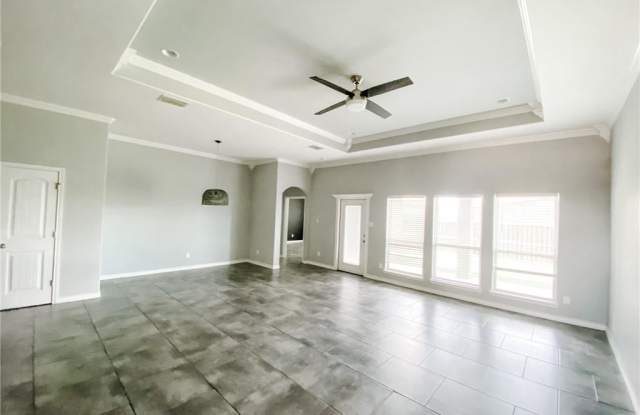 6934 King George Pl Gallery 4