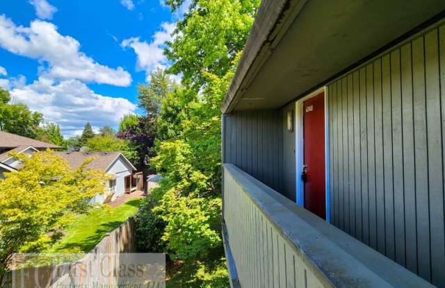 4748 SW MURRAY BLVD - 4748 Southwest Murray Boulevard, Beaverton, OR 97005