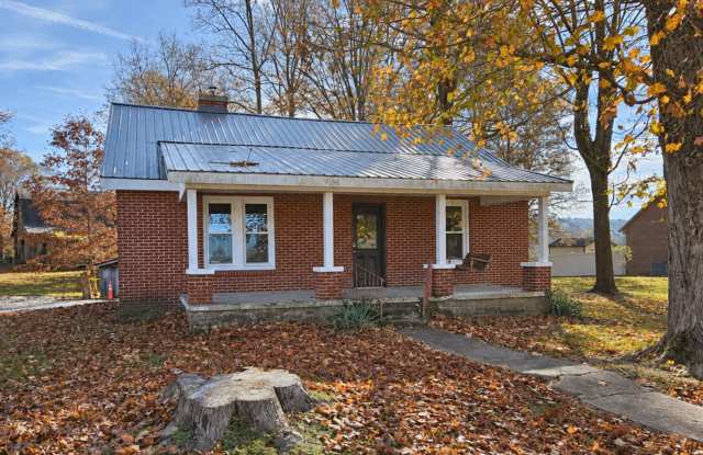 Spacious 3-Bedroom Home with Full Basement and Modern Updates in Sparta photos photos