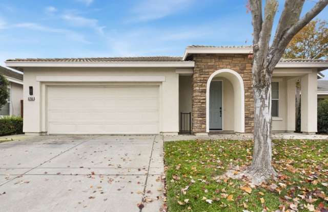 5755 Amnest Way - 5755 Amnest Way, Sacramento, CA 95835