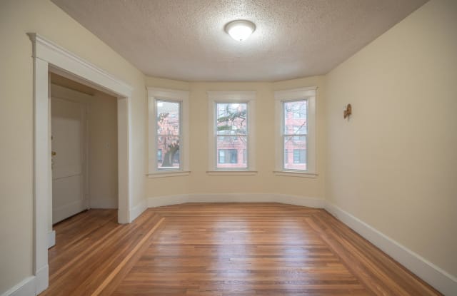 16 Ellsworth Avenue - 2nd Flr photos photos