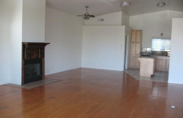 5157 Sweetwater Road Gallery 2