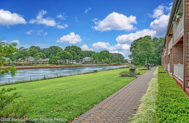 1641 Elm Avenue - 1641 Elm Avenue, Point Pleasant, NJ 08742