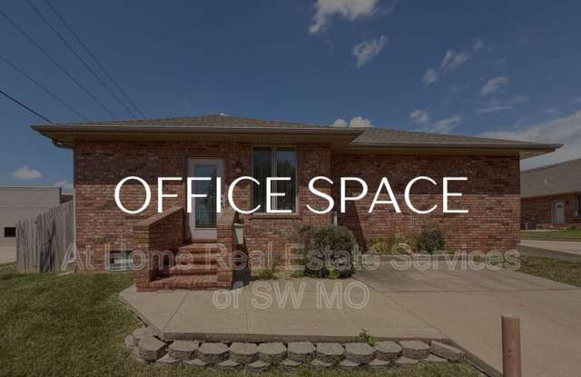 5575 N 17th - 5575 North 17th Street, Ozark, MO 65721