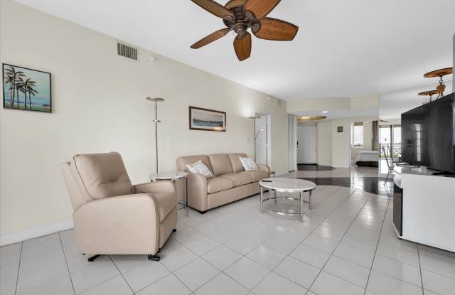 4750 Dolphin Cay Lane South - 1 Gallery 4