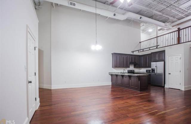315 N Main Street Gallery 2