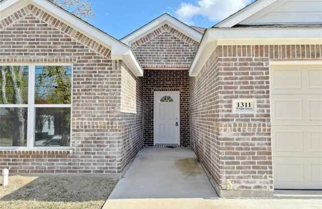 1311 Wright photos photos