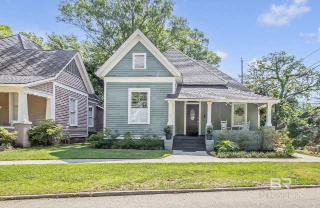 361 Regina Avenue photos photos