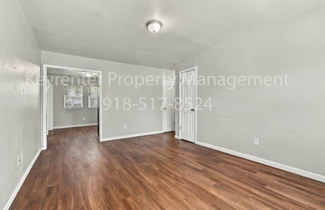 Charming 3-Bedroom Duplex in Tulsa Gallery 4