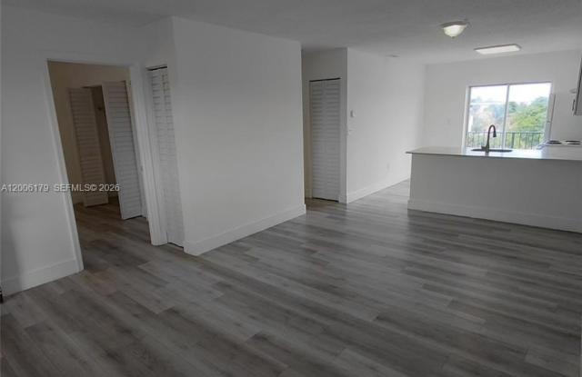 5435 W 24th Ave photos photos