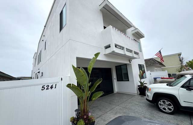 Luxury Coastal Living – Brand New Custom Home with Ocean Views and Rooftop Deck photos photos