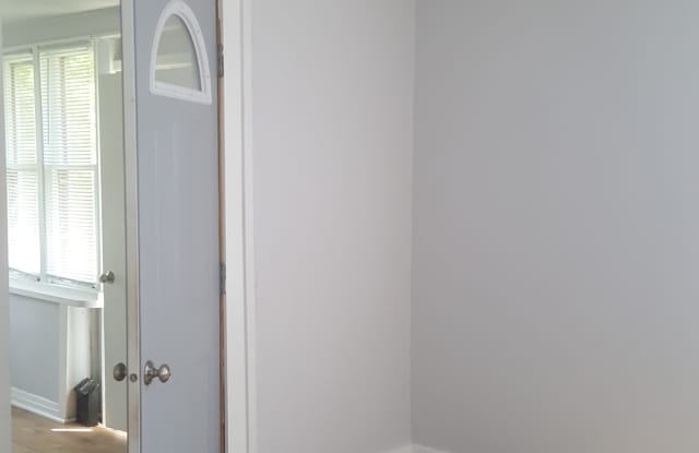 621 5th Avenue Southeast - 1 Gallery 2