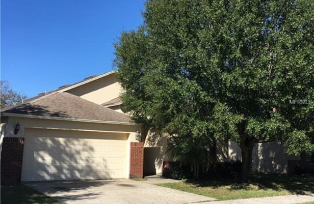 302 CITRUS LANDING DRIVE - 302 Citrus Landing Drive, Plant City, FL 33563