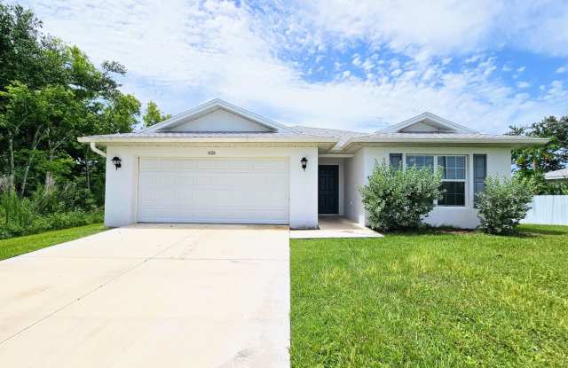 Beautiful 4-Bedroom, 2-Bath Home with Modern Open-Concept Living photos photos