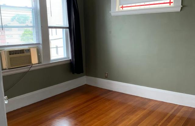 33 Murdock St. photos photos