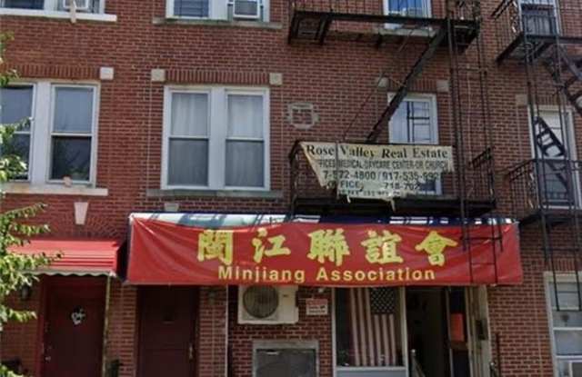 651 47th Street photos photos