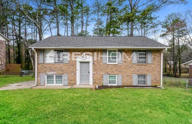 4155 Conley Circle - 4155 Conley Circle, Conley, GA 30288