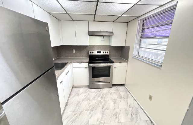 15600 Northwest 7th Avenue, #516 photos photos