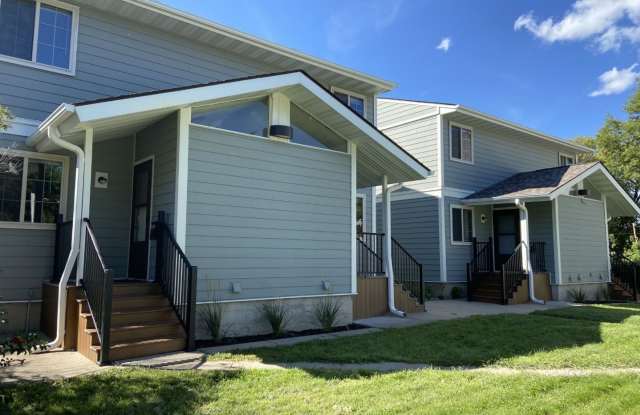 4 bed 2 bath unit Gallery 4
