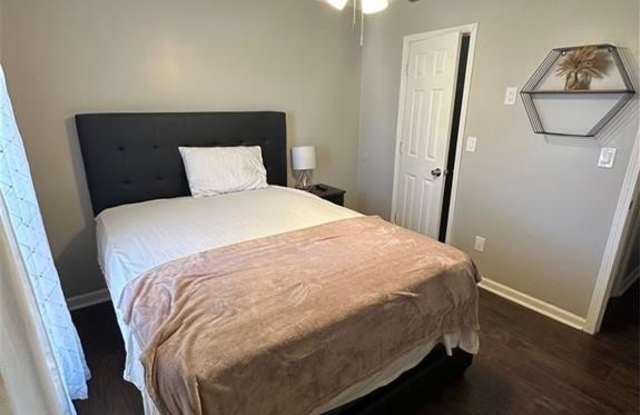 357 Waits Drive SW photos photos