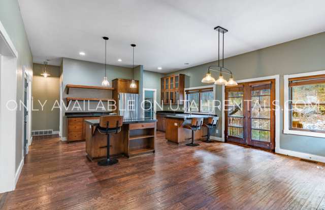 950 S Settlement Dr photos photos