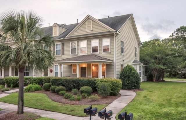 Stunning 3 - Bedroom 2.5 - Bath Townhome - Mt. Pleasant, SC photos photos