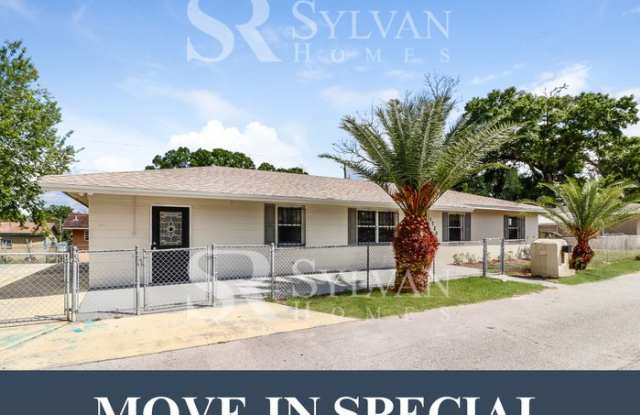 1723 Blossom Circle East - 1723 Blossom Circle East, Lakeland, FL 33805