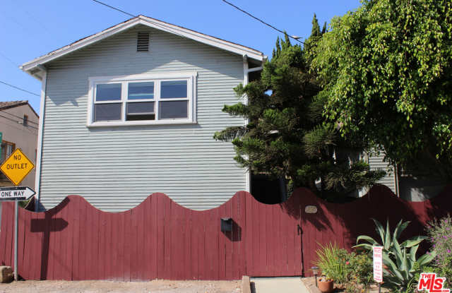 2305 Dell Ave - 2305 Dell Avenue, Los Angeles, CA 90291