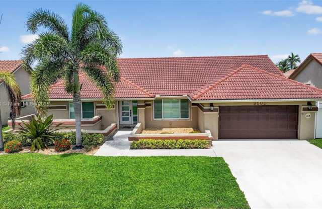 9505 Majestic Way photos photos
