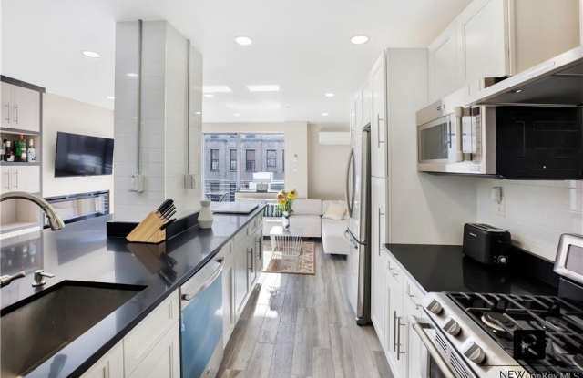 2360 Amsterdam Avenue photos photos